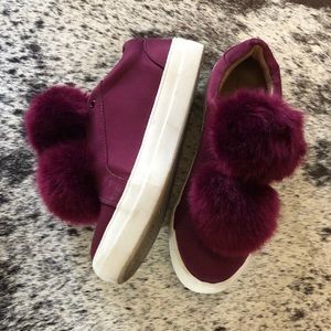Sneakers with fur pom-poms!
